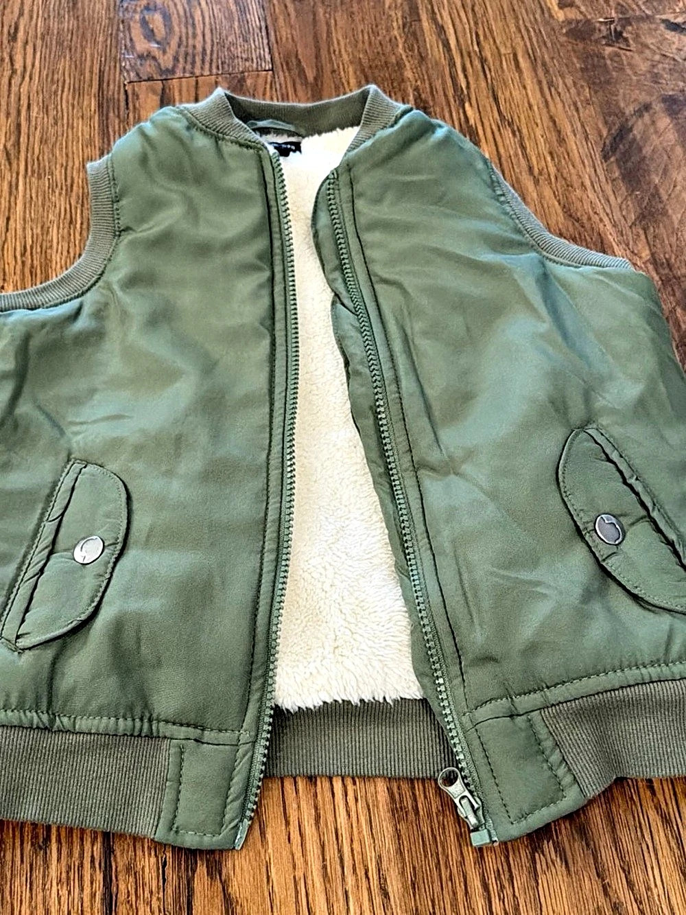 Joe's Jeans Boys Olive Green Sherpa-Lined Vest Size 4
